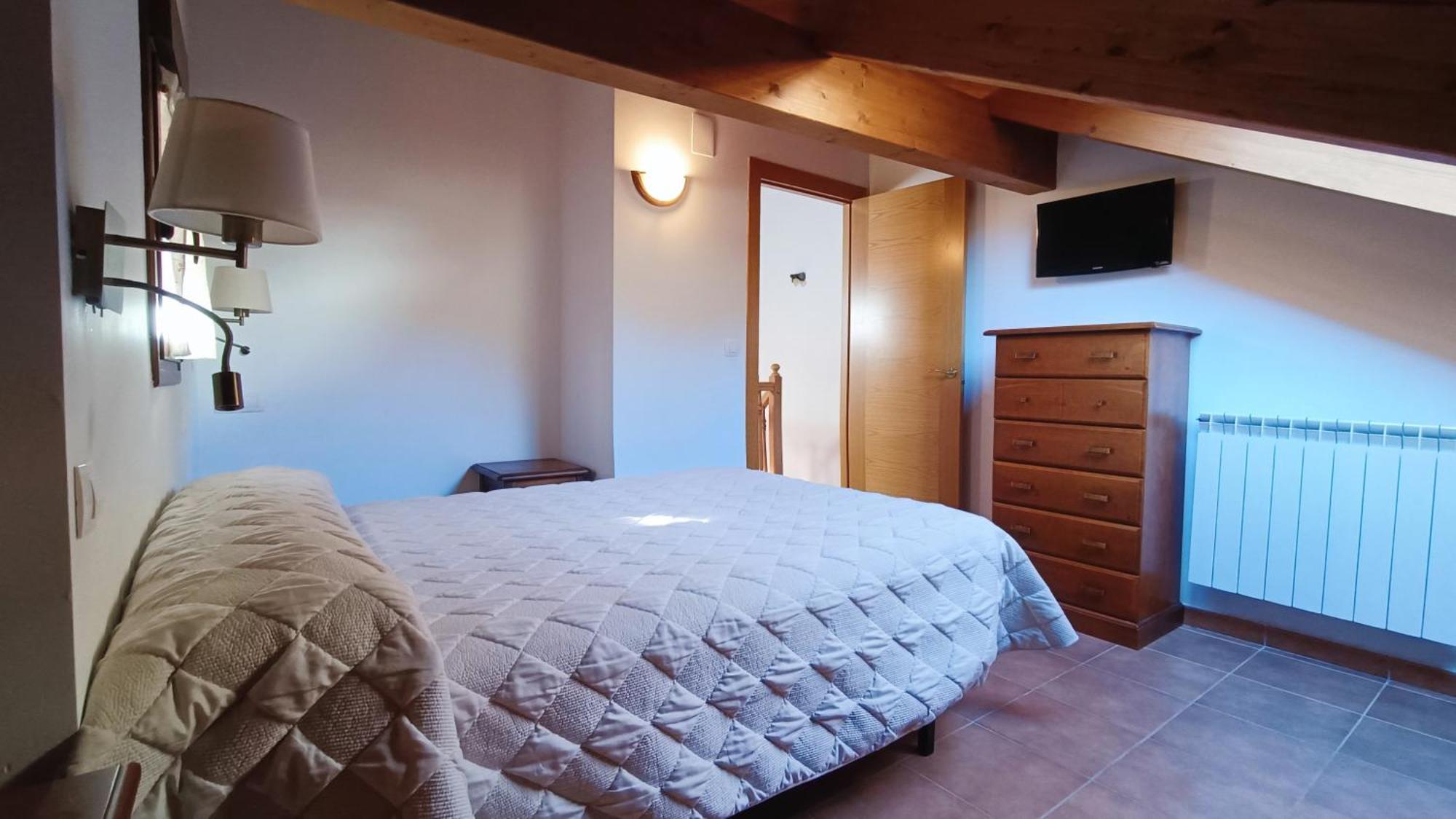 Apartamentos Mobison Salinas de Bielsa Exteriör bild