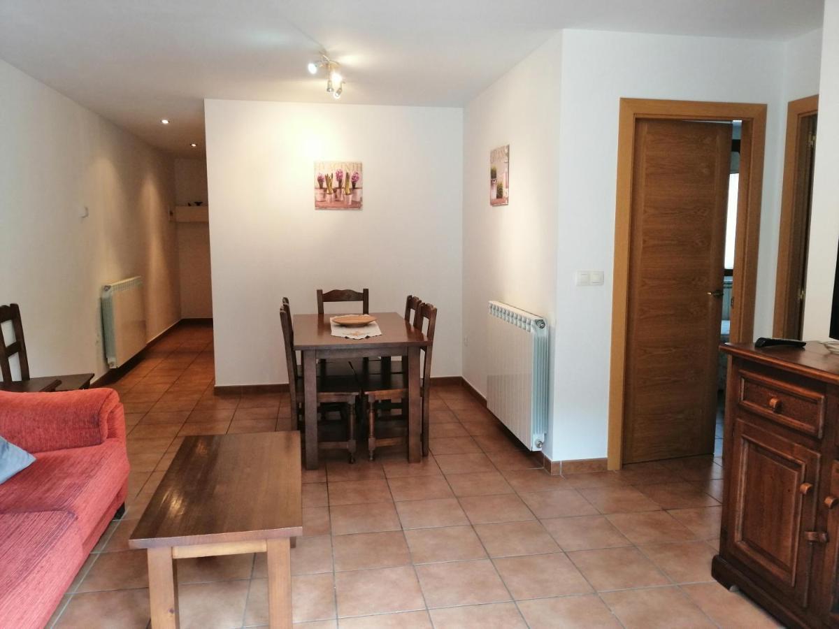 Apartamentos Mobison Salinas de Bielsa Exteriör bild